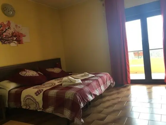 Standard Tek Büyük Yataklı Oda