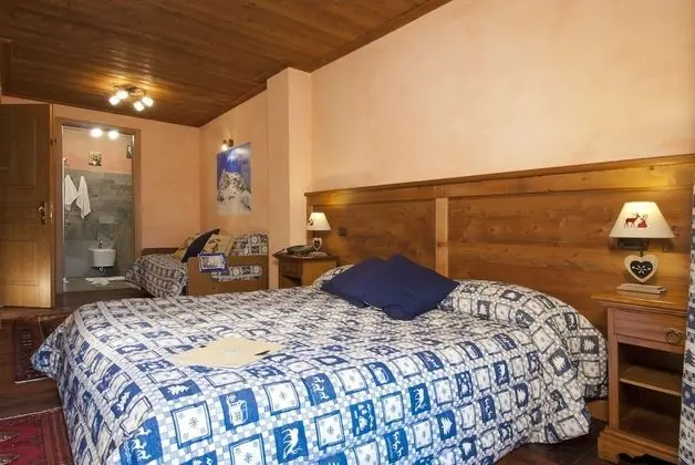 Üç Kişilik Oda, Balkon, Manzaralı