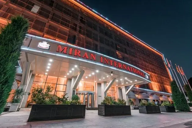 Deluxe İki Ayrı Yataklı Oda