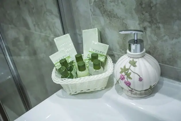 Superior Tek Buyuk Yataklı Oda veya 2 Tek Kişilik Oda