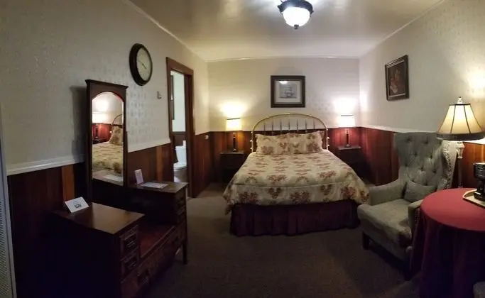 Cabin 2
