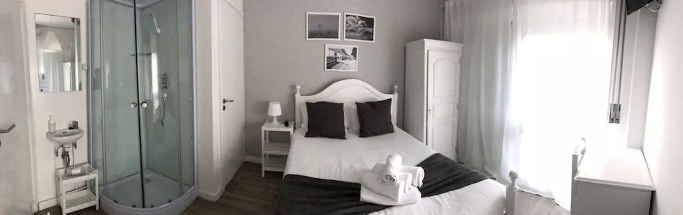 Basic Tek Büyük Yataklı Oda, Özel Banyo