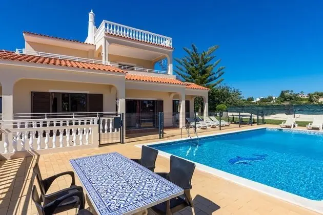 Villa, Sigara İçilebilir