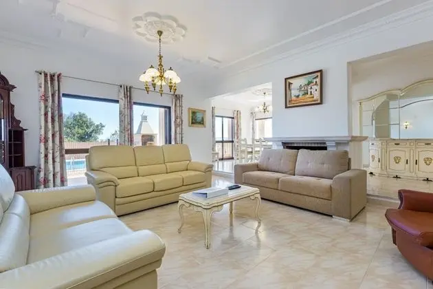 Villa, Sigara İçilebilir