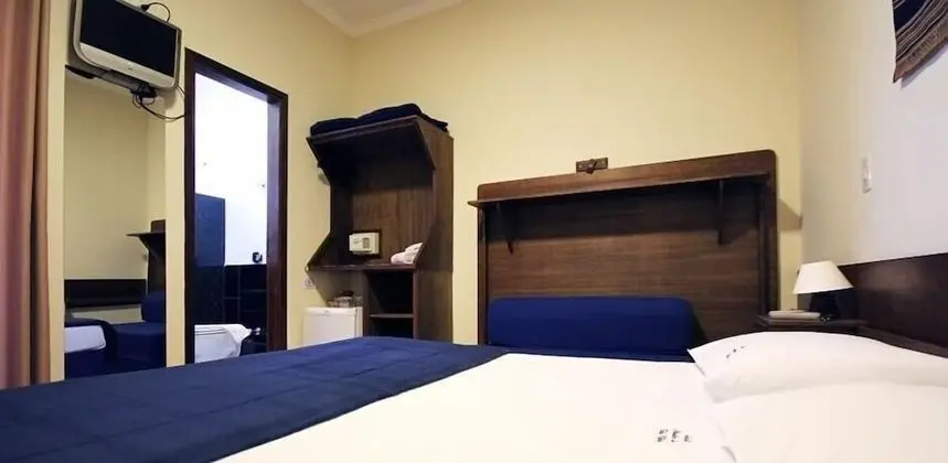 Tek Büyük Yataklı Oda