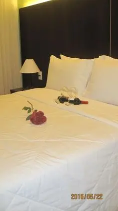 Luxury Tek Büyük Yataklı Oda