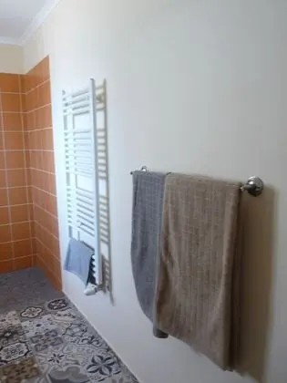 Apart Daire, 2 Büyük (Queen) Boy Yatak, Sigara İçilmez, Bahçe Manzaralı