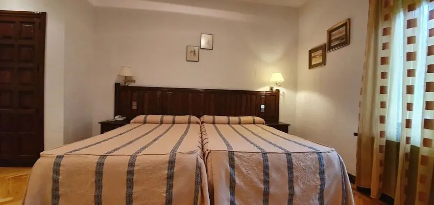 Basic İki Ayrı Yataklı Oda