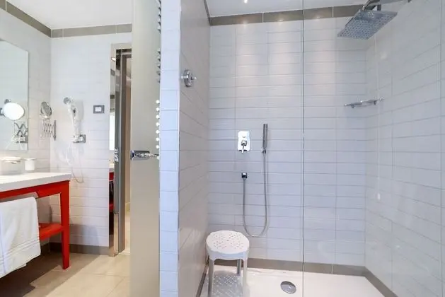Superior Dört Kişilik Oda, Balkon