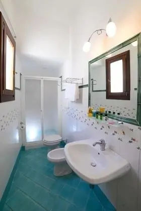 Tek Büyük Yataklı Oda, Ek Bina (Depandance 100m from sea)