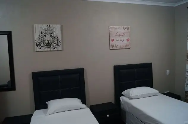 Deluxe İki Ayrı Yataklı Oda, 2 Tek Kişilik Yatak, Küvet, Bahçe Manzaralı