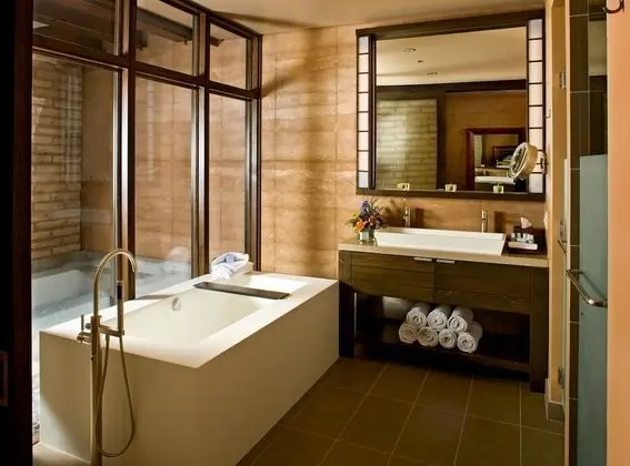 Tek Büyük Yataklı Oda (Sunrise)