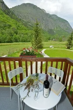 Comfort Büyük Yataklı Tek Kişilik Oda