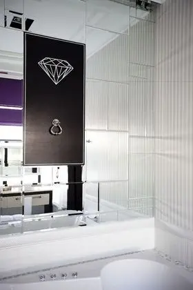 Design Tek Büyük Yataklı Oda