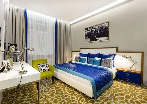 Standard Tek Büyük Yataklı Oda