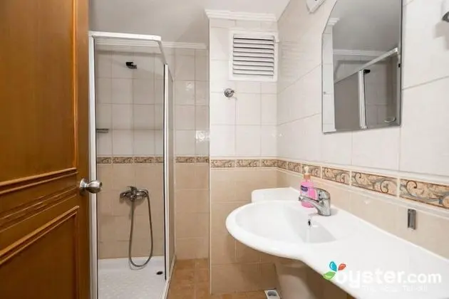 Standard Üç Kişilik Oda