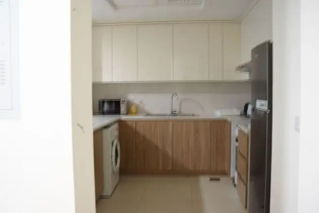 315 Fully Furnished 1BHK Apartment