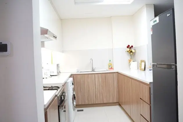 401 Fully Furnished Apartment