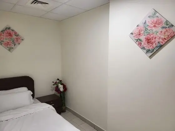 402 Fully Furnished Apartment