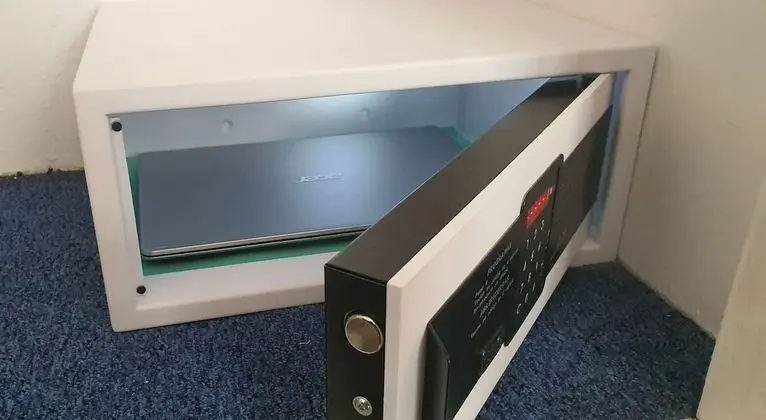 Tek Büyük Yataklı Oda, Teras