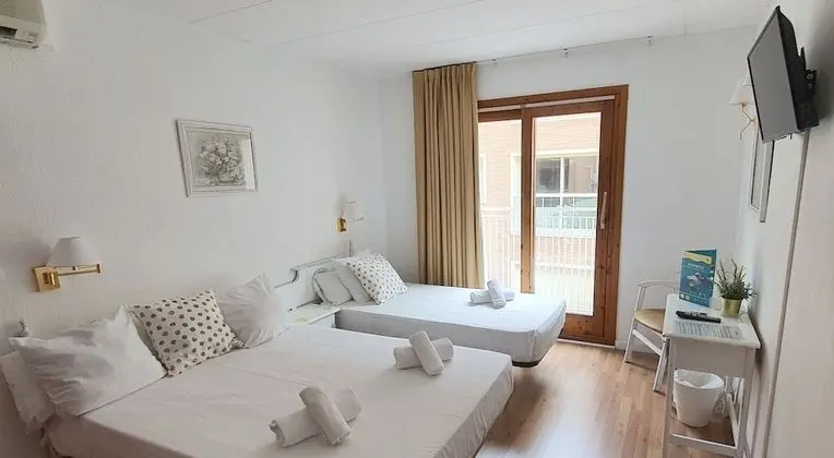 Üç Kişilik Oda, Balkon