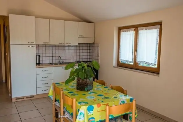 Classic Apart Daire, 2 Yatak Odası, Mutfak, Bahçe Manzaralı