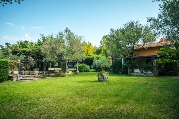 Classic Apart Daire, 2 Yatak Odası, Mutfak, Bahçe Manzaralı