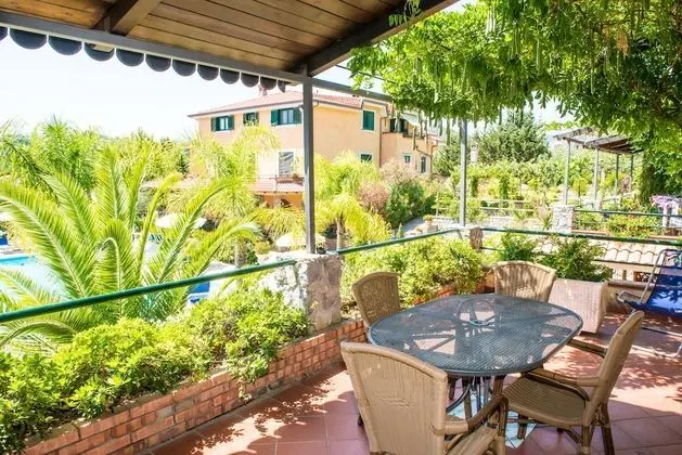 Classic Apart Daire, 2 Yatak Odası, Mutfak, Bahçe Manzaralı (for 4 people)