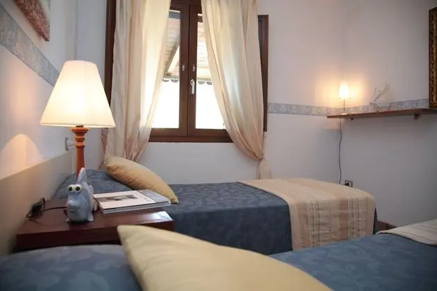 Classic Apart Daire, 2 Yatak Odası, Mutfak, Bahçe Manzaralı (for 4 people)