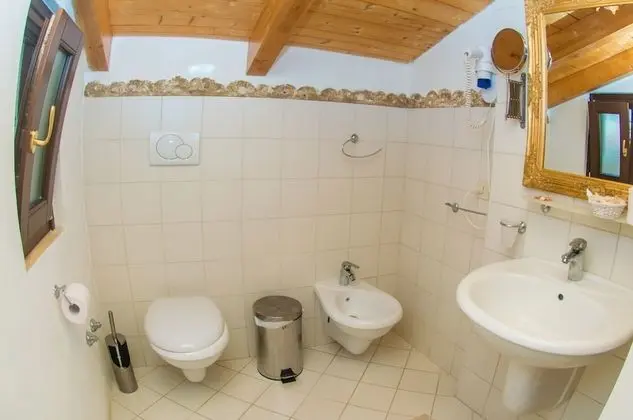Classic Tek Büyük Yataklı Oda, 1 Büyük (Queen) Boy Yatak, Özel Banyo, Kule