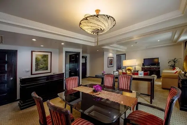 Presidential Süit, 1 Yatak Odası, Balkon (Crown Ocean Suite)