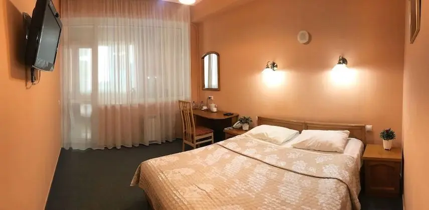Standard Tek Büyük veya İki Ayrı Yataklı Oda, Balkon