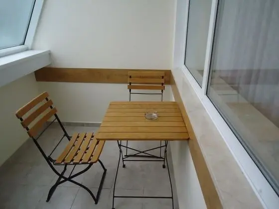 Standard Tek Büyük veya İki Ayrı Yataklı Oda, Balkon