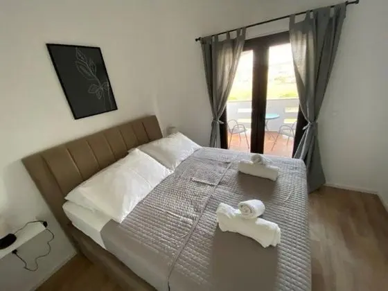 Apart Daire (Mirja - 50 m from beach - A4(2+2))
