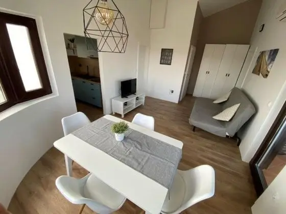 Apart Daire (Mirja - 50 m from beach - A4(2+2))
