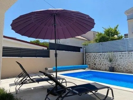 Apart Daire (Mirja - 50 m from beach - A4(2+2))