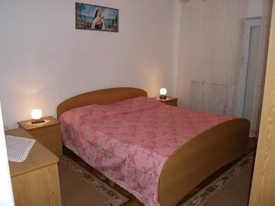 Apart Daire (Mirko - 100m from beach - A1(4+3))