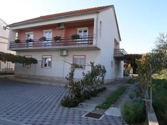 Apart Daire (Mirko - 100m from beach - A1(4+3))