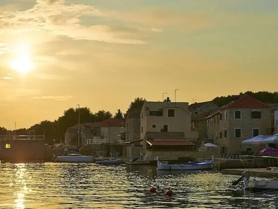 Apart Daire (Mirni - 5 m from sea - A1(2+1))