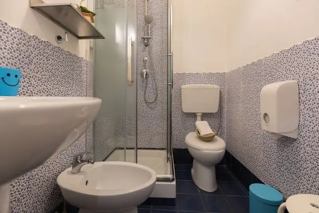 Dört Kişilik Oda, Özel Banyo (External)