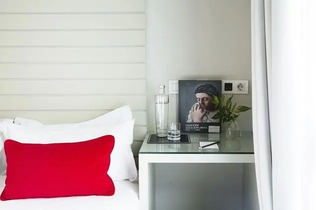 City Privilege Single