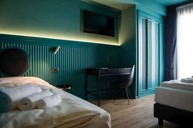 Üç Kişilik Oda, Balkon