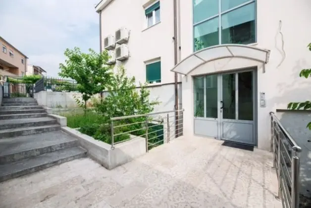 Apart Daire (Miro - modern - A3 lijevi(3+2))