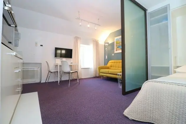 Stüdyo, 1 Çift Kişilik Yatak