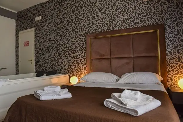 Deluxe Tek Büyük Yataklı Oda, Jakuzi, Şehir Manzaralı