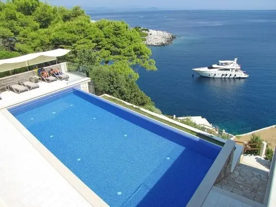 Dört Kişilik Oda (Quadruple Room with Terrace ( 1 ))