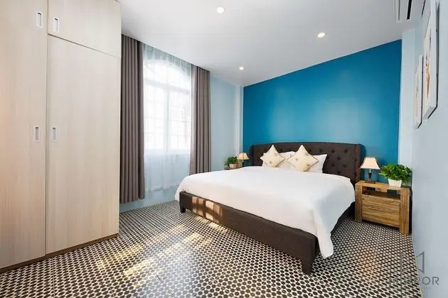 Tek Büyük Yataklı Oda, Balkon, Şehir Manzaralı