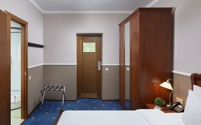 Standard Oda, 1 Çift Kişilik Yatak (Kremlin View)