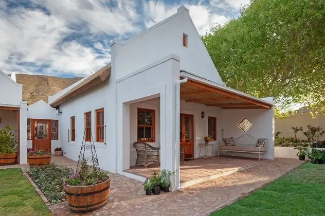 Superior Oda, 1 En Büyük (King) Boy Yatak, Sigara İçilmez, Bahçe Manzaralı