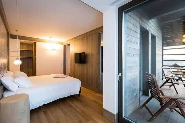 Tek Büyük veya İki Ayrı Yataklı Oda